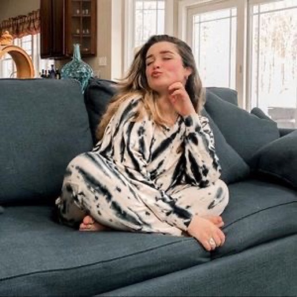 Young Fabulous & Broke Sweaters - Young fabulous and broke tie dye crewneck sweatshirt